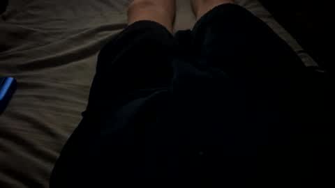 Snapshot of slimboy6900 chatting on 03-11-26, 02:06 slimboy6900 online show from 03-11-26, 02:06