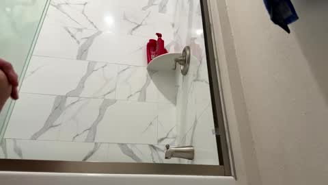 Snapshot of slimbuttniceguy chatting on 01-01-25, 05:00 slimbuttniceguy online show from 01-01-25, 05:00