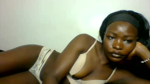 slimdiva online show from 06-23-26, 05:38