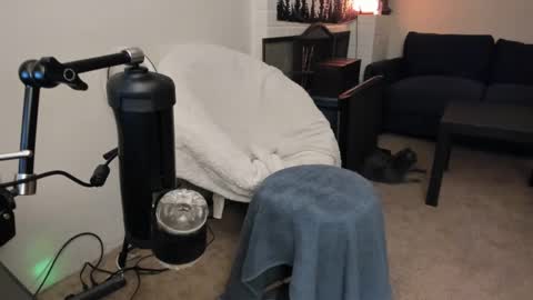 Snapshot of slimguerrilla chatting on 12-07-24, 08:27 Slimguerrilla online show from 12-07-24, 08:27