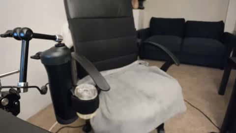 Snapshot of slimguerrilla chatting on 01-03-25, 06:14 Slimguerrilla online show from 01-03-25, 06:14