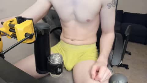 Snapshot of slimguerrilla chatting on 03-09-25, 04:44 Slimguerrilla online show from 03-09-25, 04:44