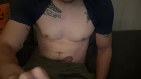 slimmajority4991 online show from 10-28-25, 04:27