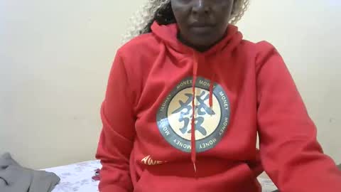 Snapshot of slimmygal chatting on 09-19-25, 07:54 slimmygal online show from 09-19-25, 07:54