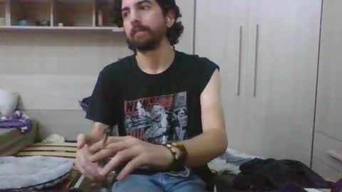 Snapshot of slimteaser089 chatting on 12-19-25, 11:06 SlimTeaser089 online show from 12-19-25, 11:06