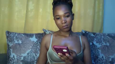 Snapshot of slimy_baiby chatting on 11-23-25, 07:30 slimy_baiby online show from 11-23-25, 07:30