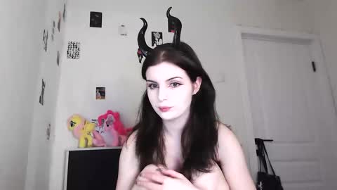 sloomonata online show from 02-12-26, 01:55