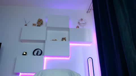 Ariana online show from 04-29-26, 06:06