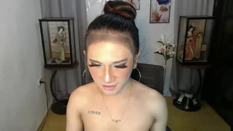 Snapshot of slutadorable69x chatting on 01-18-26, 12:03 SLUT KATRINA online show from 01-18-26, 12:03