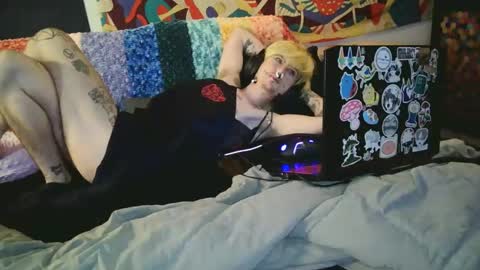 slutcrust online show from 09-14-25, 09:58