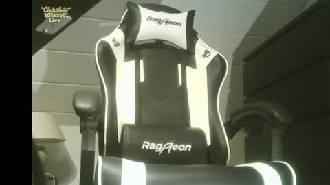  SLUTIAM   online show from 02-11-26, 04:28