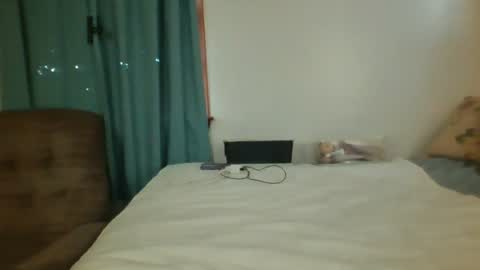 Jade and Thomas online show from 07-21-26, 01:24