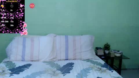 Snapshot of slutty_asian chatting on 02-01-26, 01:59 slutty asian-- online show from 02-01-26, 01:59