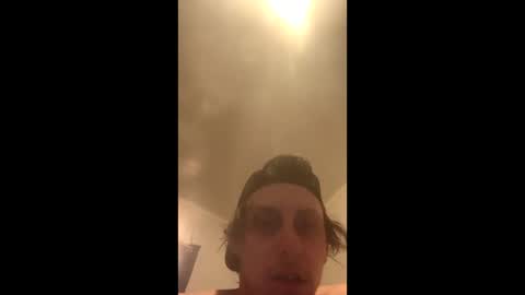 Snapshot of sluttybaddboyy chatting on 10-05-25, 03:38 sluttybaddboyy online show from 10-05-25, 03:38