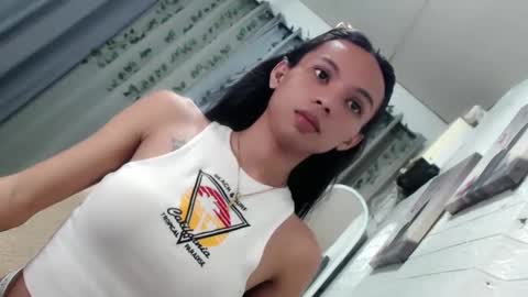 Snapshot of sluttychie chatting on 02-05-25, 05:09 CHIE CHIE online show from 02-05-25, 05:09