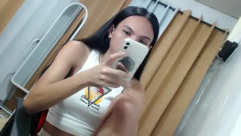 Snapshot of sluttychie chatting on 02-12-25, 06:30 CHIE CHIE online show from 02-12-25, 06:30