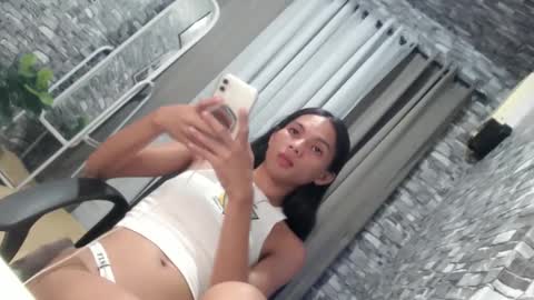 Snapshot of sluttychie chatting on 02-18-25, 01:32 CHIE CHIE online show from 02-18-25, 01:32