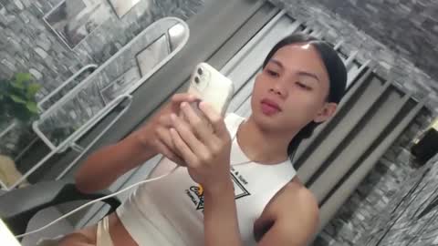 Snapshot of sluttychie chatting on 03-08-25, 06:37 CHIE CHIE online show from 03-08-25, 06:37