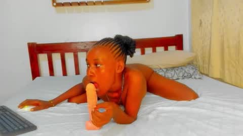 Sexyslutt online show from 10-23-25, 02:16