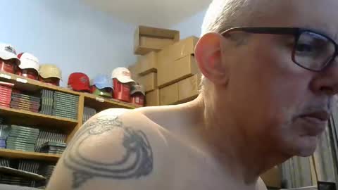 sluttyslave81 online show from 05-09-26, 07:02