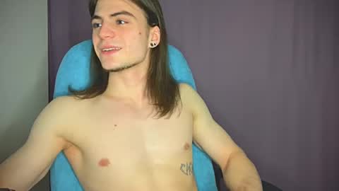 Snapshot of sly_gus chatting on 01-13-25, 06:16 Gus online show from 01-13-25, 06:16