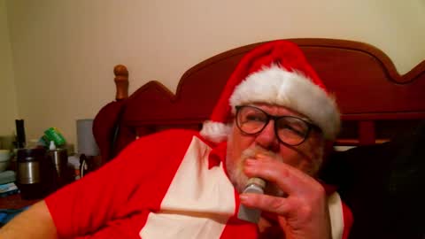 Snapshot of slydevil_sc chatting on 12-24-24, 03:49 Sly online show from 12-24-24, 03:49