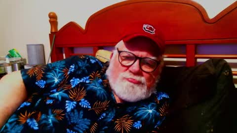 Snapshot of slydevil_sc chatting on 01-29-25, 07:00 Sly online show from 01-29-25, 07:00