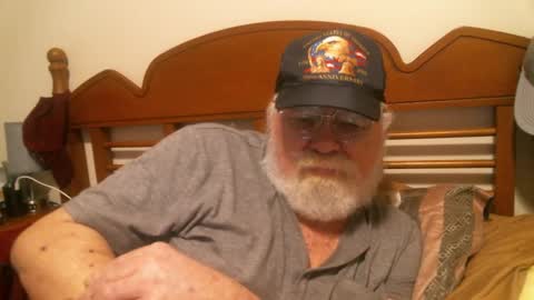 Snapshot of slydevil_sc chatting on 09-17-25, 04:25 Sly online show from 09-17-25, 04:25