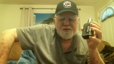 Snapshot of slydevil_sc chatting on 10-03-25, 04:37 Sly online show from 10-03-25, 04:37