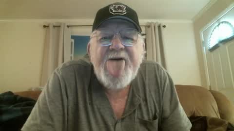 Snapshot of slydevil_sc chatting on 10-06-25, 07:44 Sly online show from 10-06-25, 07:44