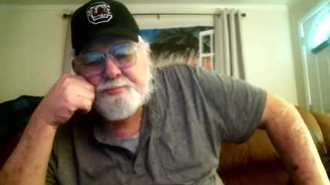 Snapshot of slydevil_sc chatting on 01-13-26, 08:03 Sly online show from 01-13-26, 08:03