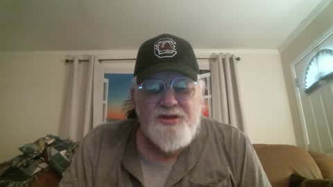 Snapshot of slydevil_sc chatting on 01-17-26, 08:23 Sly online show from 01-17-26, 08:23