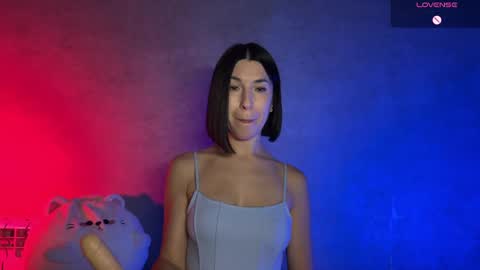 Snapshot of smaillev chatting on 05-10-26, 07:19 Melani online show from 05-10-26, 07:19
