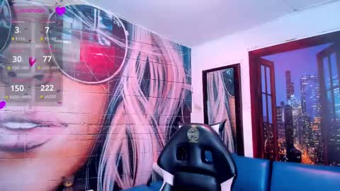 Snapshot of small__naughty chatting on 03-10-25, 04:14 Mariana Torres online show from 03-10-25, 04:14