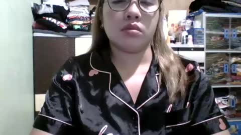 Snapshot of small_boobs59 chatting on 02-03-25, 01:19 Lovewella online show from 02-03-25, 01:19