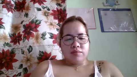 Snapshot of small_boobs59 chatting on 09-30-25, 02:49 Lovewella online show from 09-30-25, 02:49