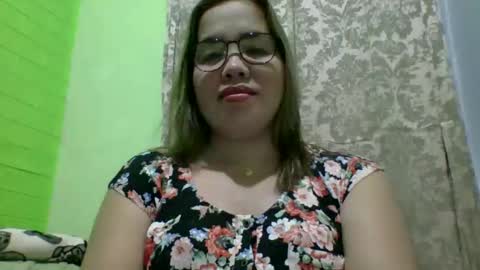 Lovewella online show from 11-30-25, 07:34