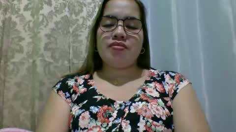 Lovewella online show from 12-21-25, 09:49