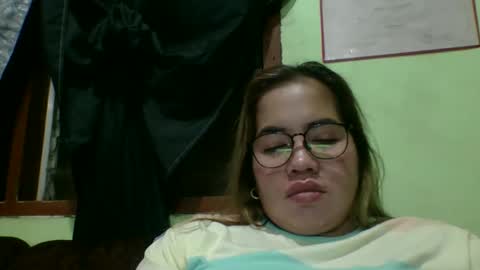 Lovewella online show from 04-13-26, 03:06