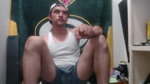 Snapshot of small_wood21 chatting on 09-29-25, 01:44 small wood21 online show from 09-29-25, 01:44