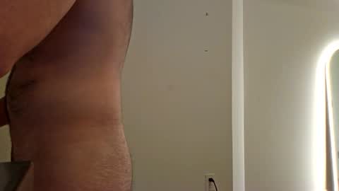 Snapshot of smallthrob chatting on 05-14-26, 07:20 smallthrob online show from 05-14-26, 07:20