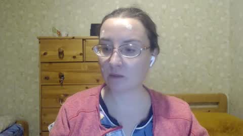 Snapshot of smart_rose chatting on 01-06-25, 11:42 smart_rose online show from 01-06-25, 11:42