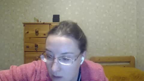 Snapshot of smart_rose chatting on 01-11-25, 07:59 smart_rose online show from 01-11-25, 07:59