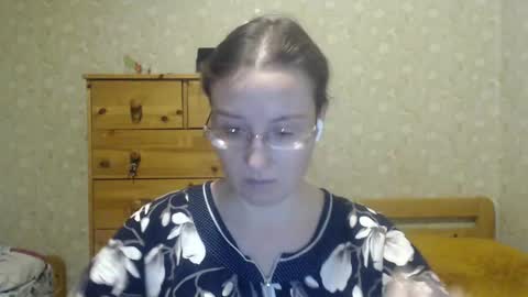 Snapshot of smart_rose chatting on 01-14-25, 01:15 smart_rose online show from 01-14-25, 01:15
