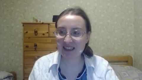 Snapshot of smart_rose chatting on 01-17-25, 01:47 smart_rose online show from 01-17-25, 01:47