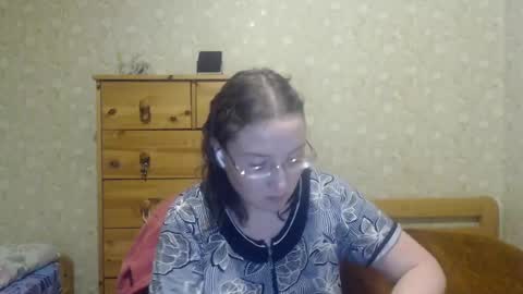 Snapshot of smart_rose chatting on 02-08-25, 11:13 smart_rose online show from 02-08-25, 11:13
