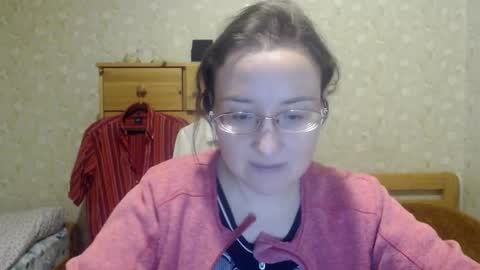 Snapshot of smart_rose chatting on 03-05-25, 03:18 smart_rose online show from 03-05-25, 03:18