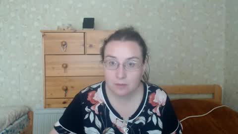 Snapshot of smart_rose chatting on 09-20-25, 09:32 smart_rose online show from 09-20-25, 09:32