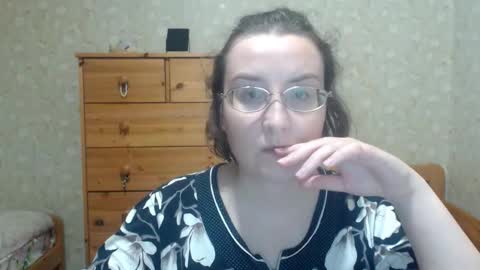 Snapshot of smart_rose chatting on 10-06-25, 02:58 smart_rose online show from 10-06-25, 02:58