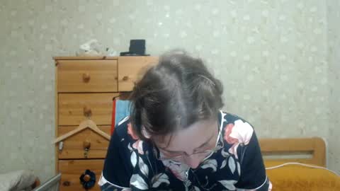 smart_rose online show from 05-13-26, 06:27
